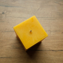 Load image into Gallery viewer, Square natural beeswax candle by Bee Baltic