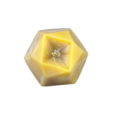 Load image into Gallery viewer, Diamond beeswax candle by Beebaltic.com