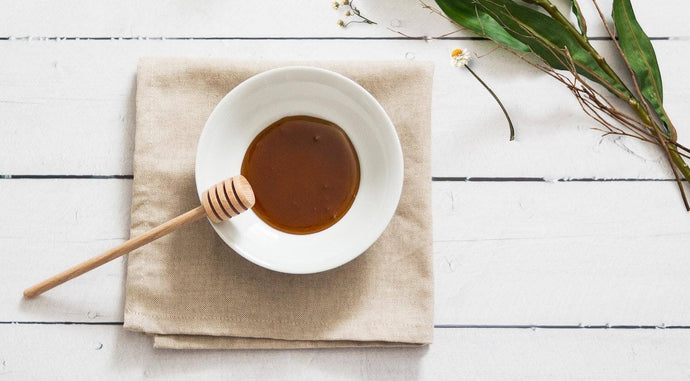 Buckwheat Honey: 10 Benefits and Grilled Salmon Recipe