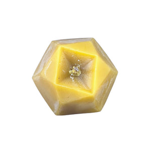 Diamond beeswax candle by Beebaltic.com